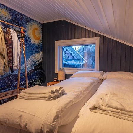 Urban And Stylish Apartment In City Centre Тромсё Экстерьер фото