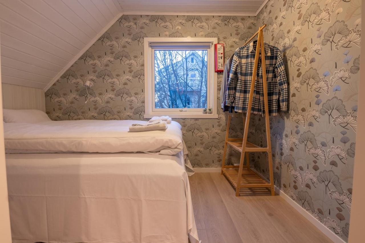 Urban And Stylish Apartment In City Centre Тромсё Экстерьер фото